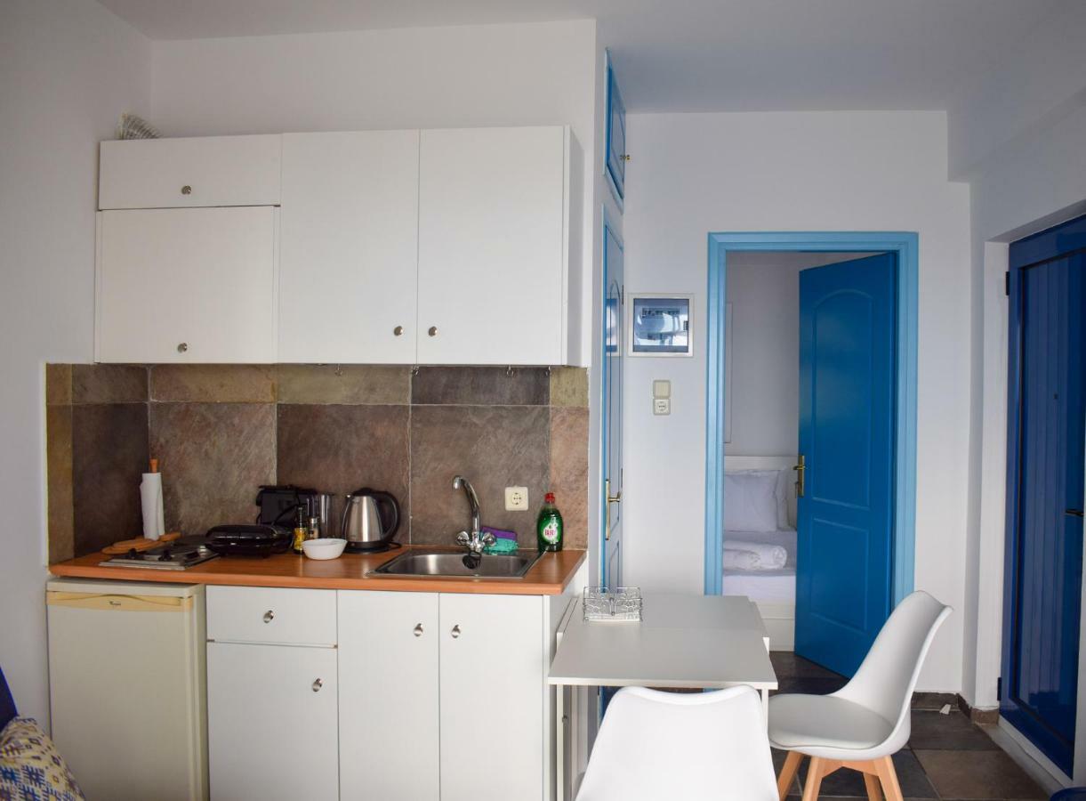 Muses Seaside Villas ปาราลีอออัสตรอช ภายนอก รูปภาพ