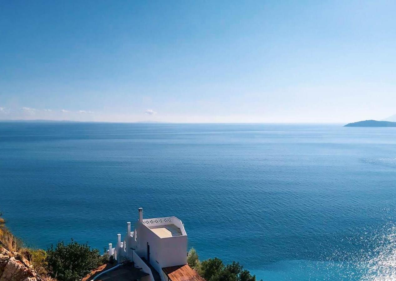 Muses Seaside Villas ปาราลีอออัสตรอช ภายนอก รูปภาพ