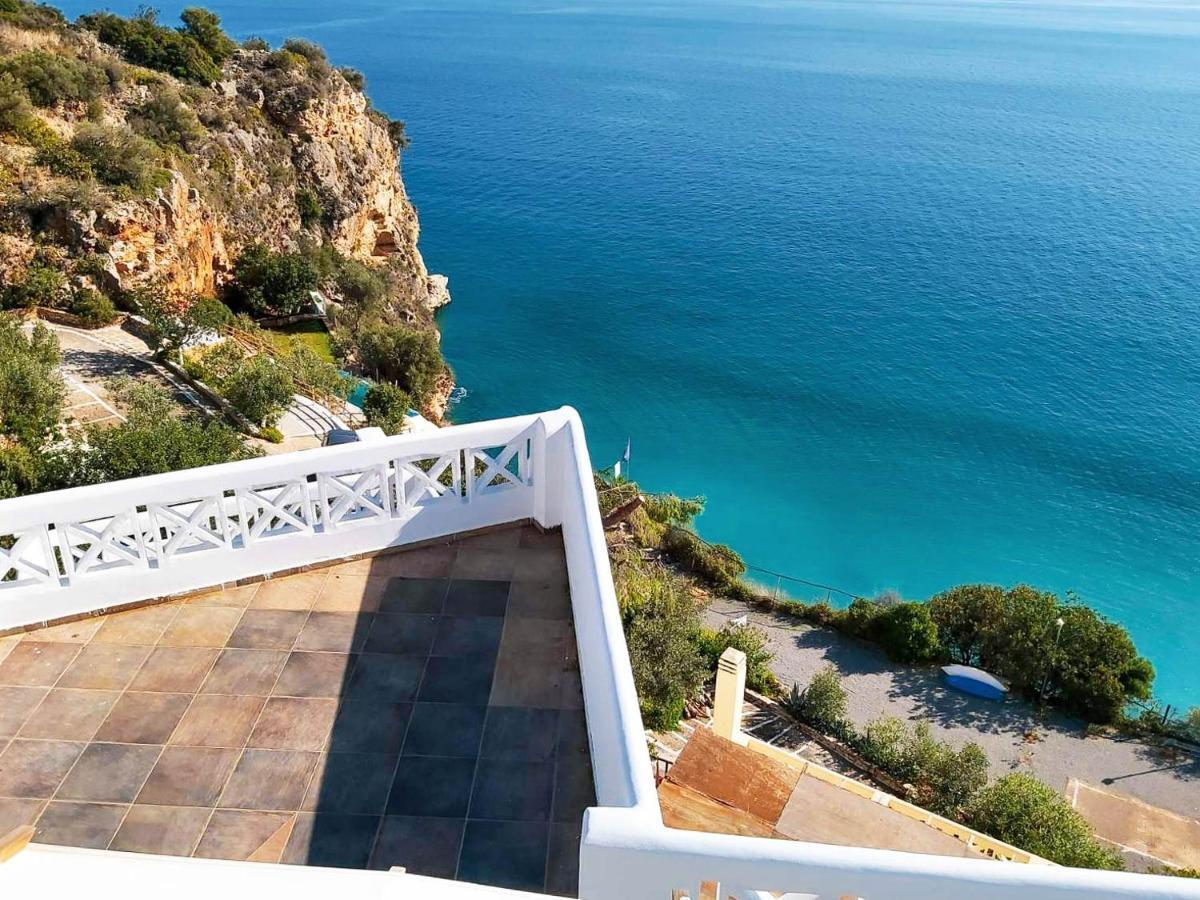 Muses Seaside Villas ปาราลีอออัสตรอช ภายนอก รูปภาพ